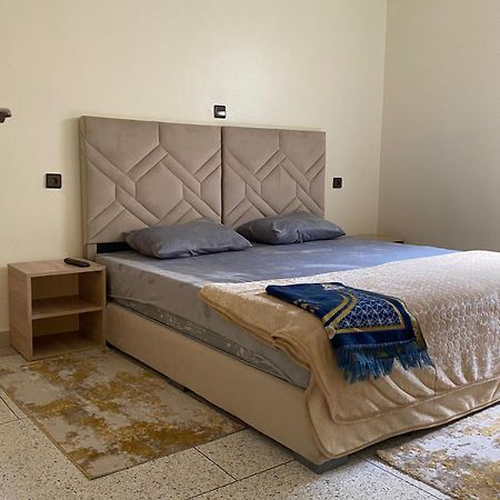 Hotel Mamounia El Hajeb Luaran gambar